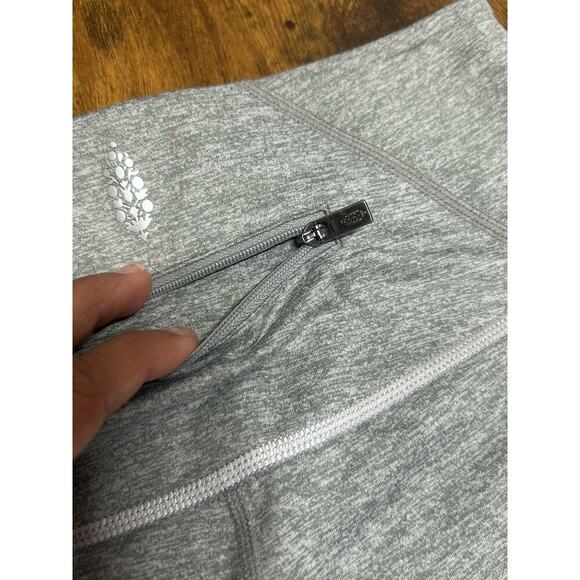 Free People FP Movement Gray You're A Peach Shorty High Waisted Shorts Size SM - Picture 6 of 9